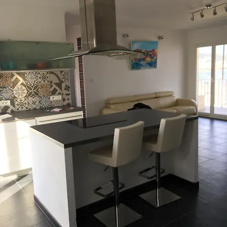 Apartment Magnifique F3 Equipe Avec Vue Panoramique